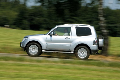Mitsubishi Pajero - Volkswagen z... Japonii!