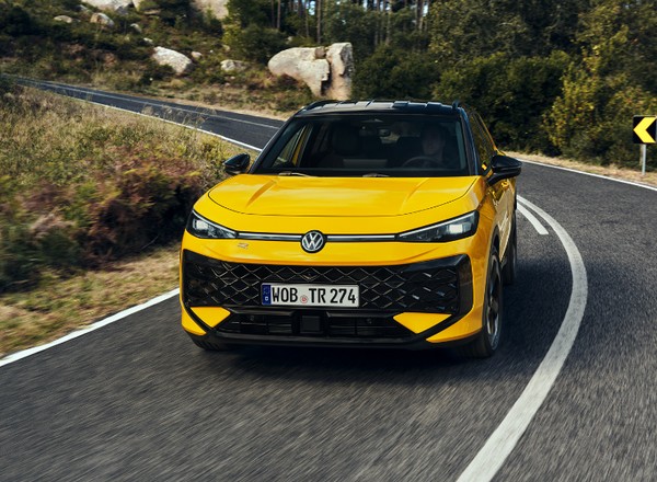 Jeździłem nowym VW T-Rokiem. Jest większy od poprzednika i może być autem rodzinnym