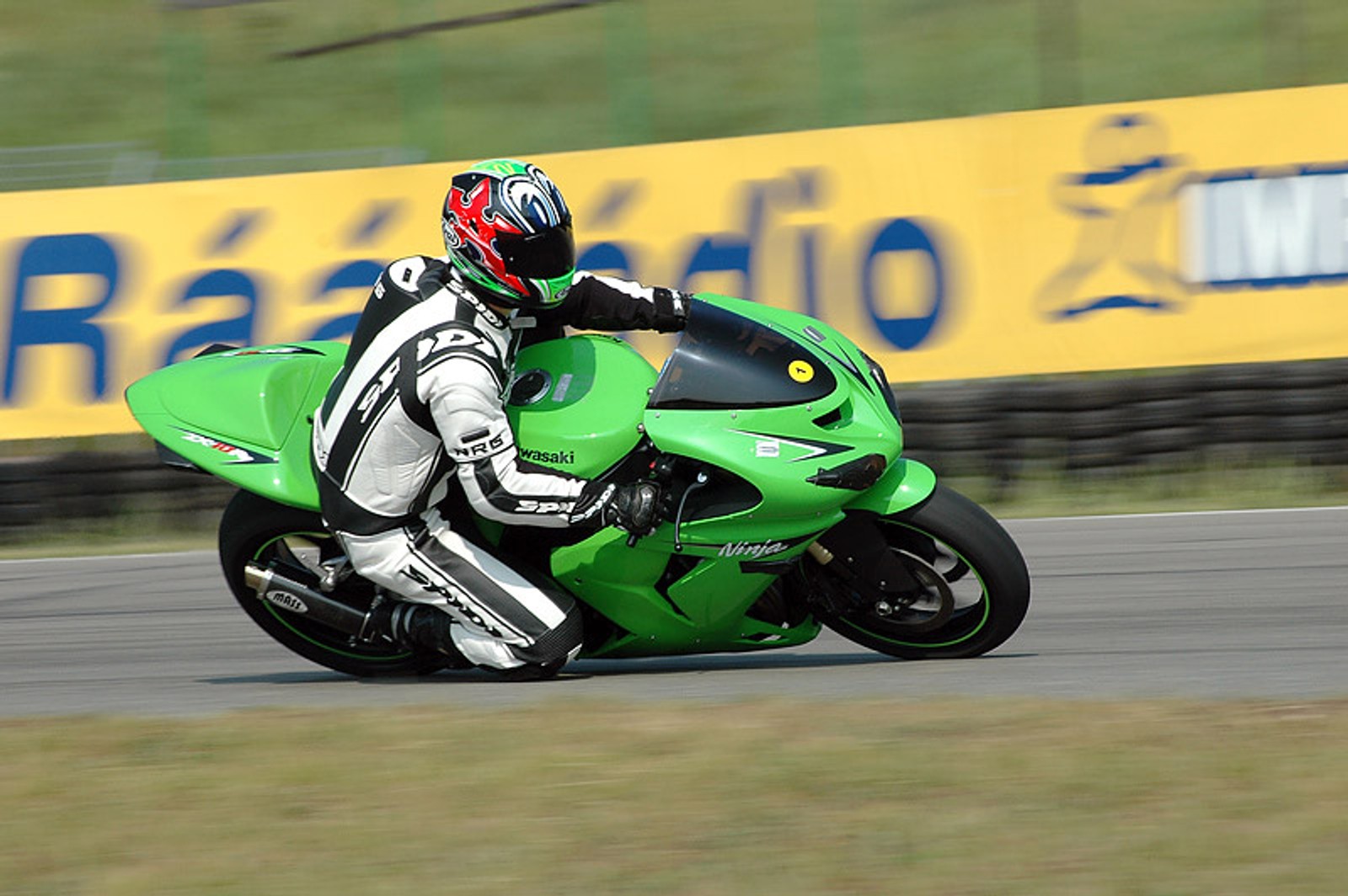 Dzień Kawasaki: tragiczny koniec małej ZX-6R Ninja (+ duża fotogaleria)