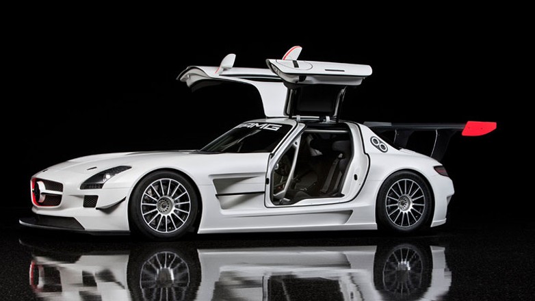 Mercedes SLS AMG GT3 - Gullwing powraca na tory