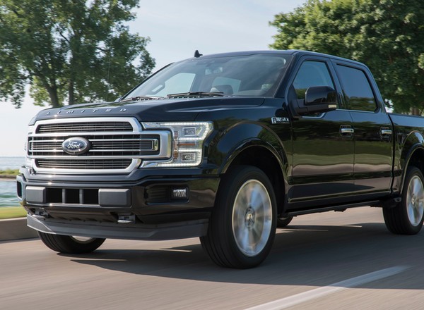 Zmiany w Ameryce – Ford ogranicza produkcję silnika V8