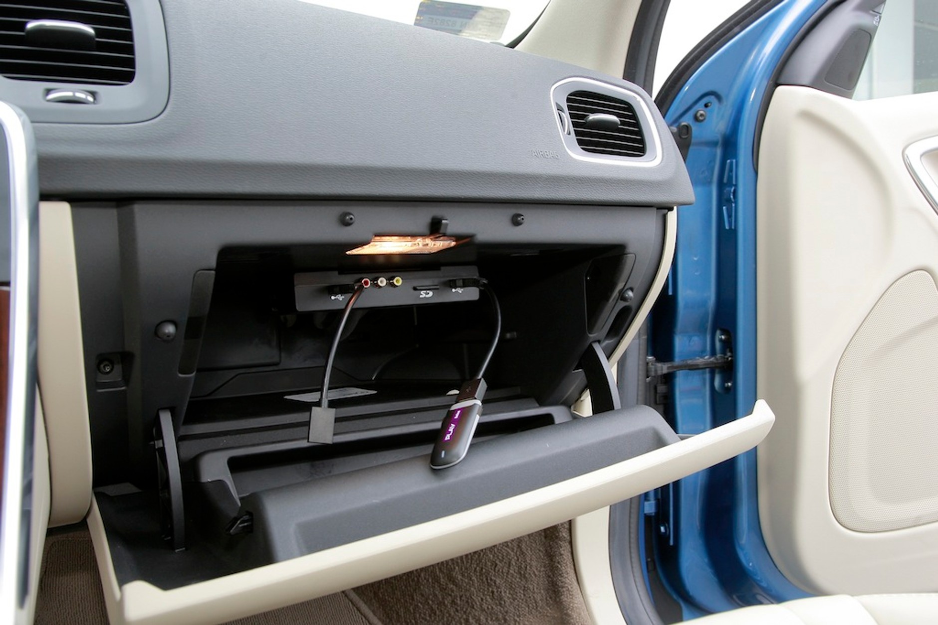 Patryk Szczerbiński testuje Volvo S60 T6 Polestar