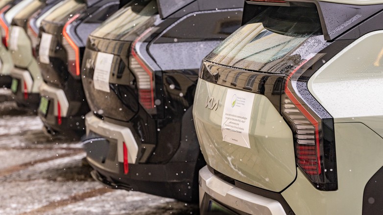 Uroczyste przekazanie pojazdów