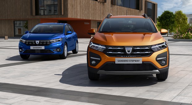 Dacia jak BMW, Porsche czy Toyota – modele, które tracą najmniej na wartości