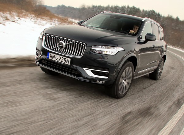 Volvo XC90 B5 – ekologiczny diesel