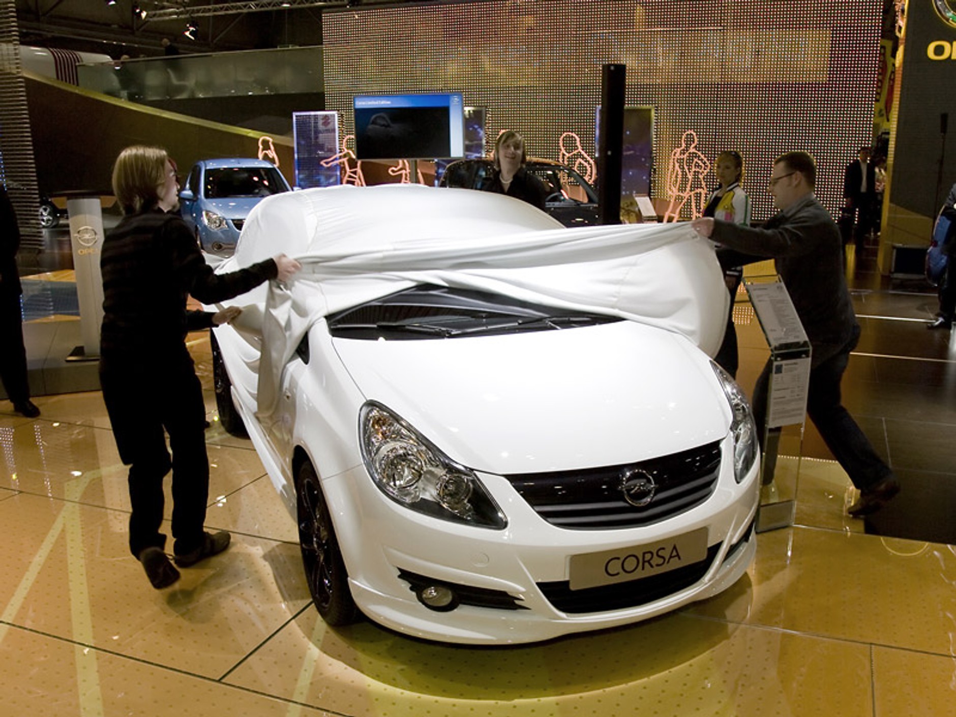 Opel Corsa Limited Edition: młodzi młodym