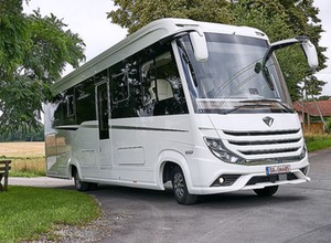 Królewski kamper z sypialnią jak w pałacu